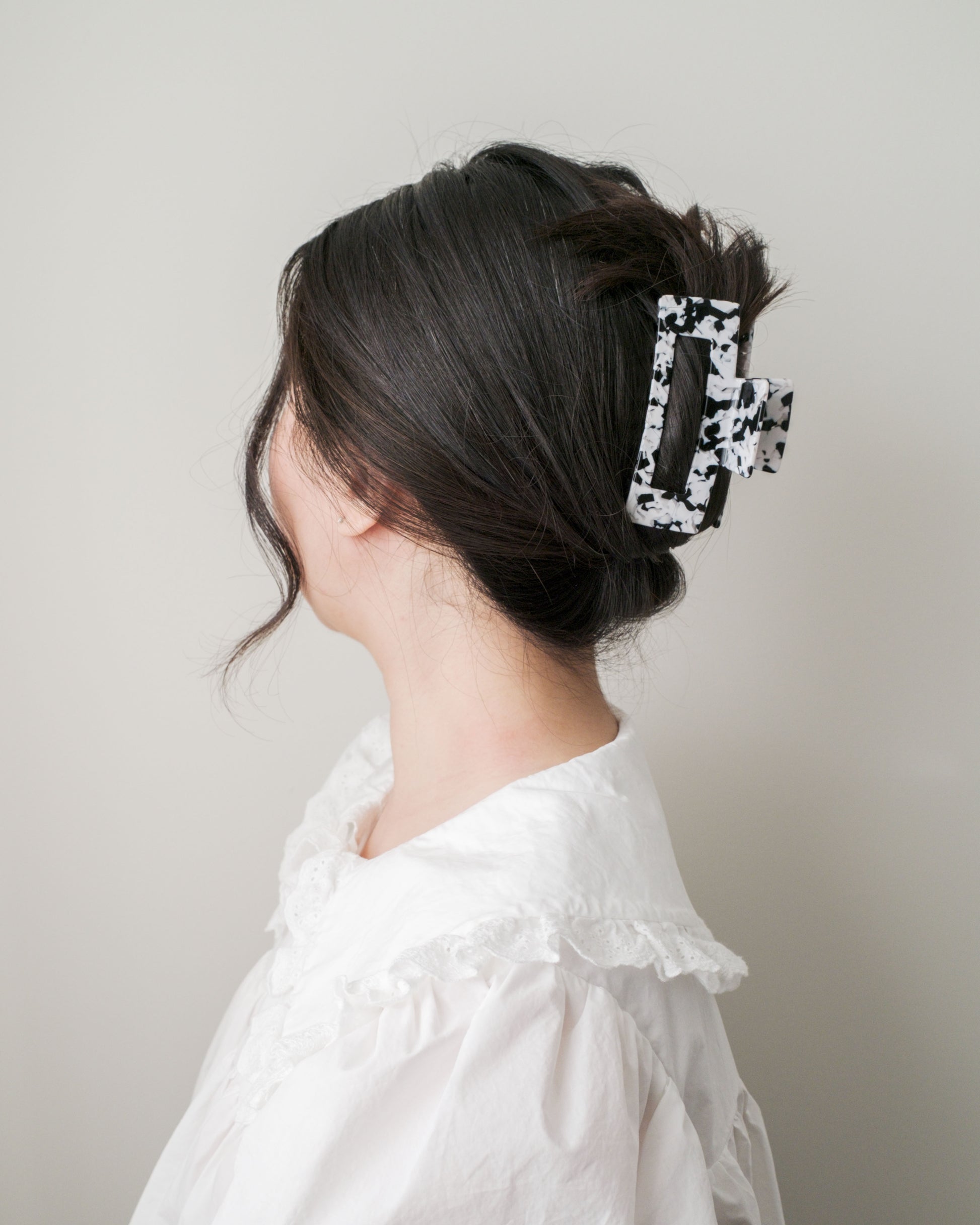 Square Acetate Hair Claw - Black/White